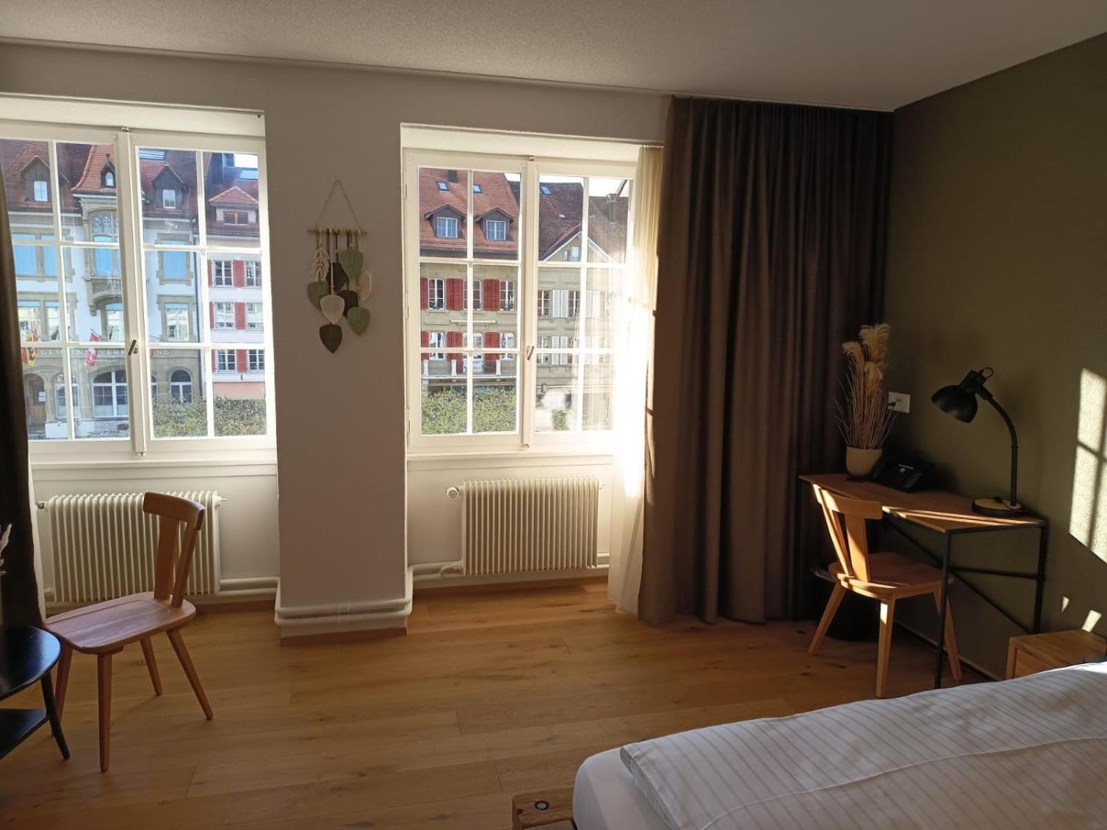 Hotel Restaurant Krone Aarberg المظهر الخارجي الصورة