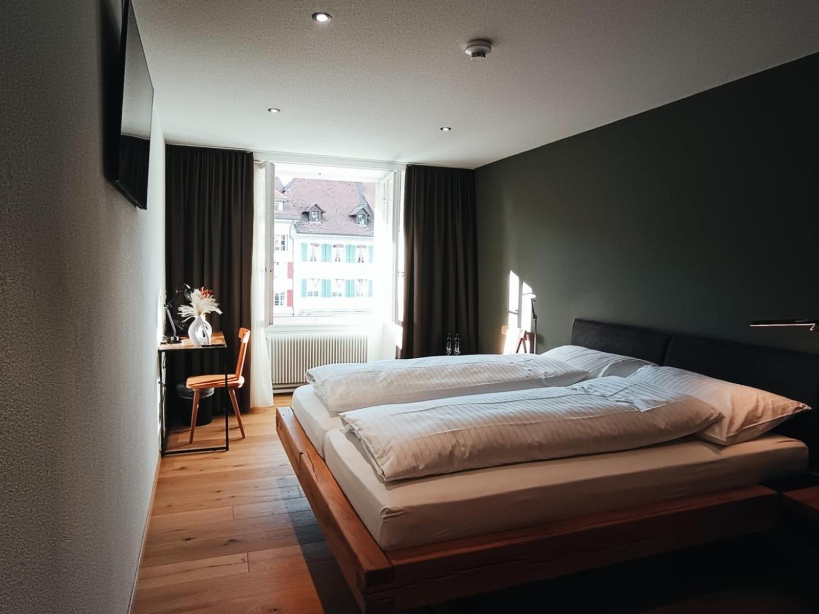 Hotel Restaurant Krone Aarberg المظهر الخارجي الصورة